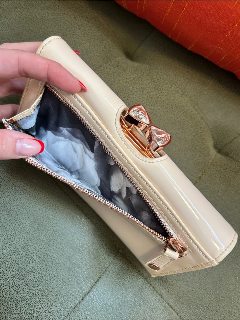 Ted Baker Glossy Patent Clutch in Light Cream